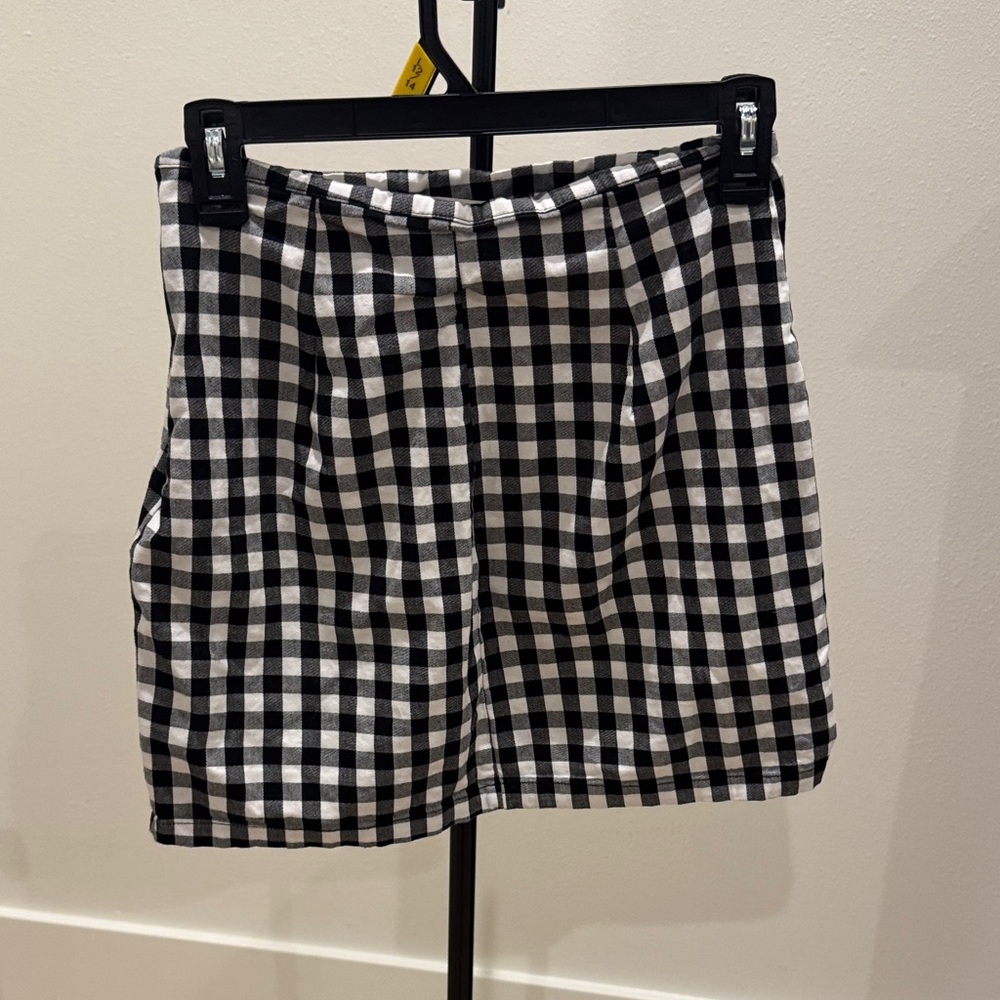 Guess Black and White Gingham Mini Skirt - Picture 5 of 5